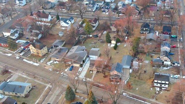 15 Signs You’re Living in a Bad Neighborhood